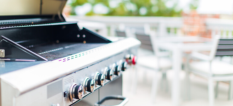 How to Clean a BBQ - The Only BBQ Guide You'll Ever Need!