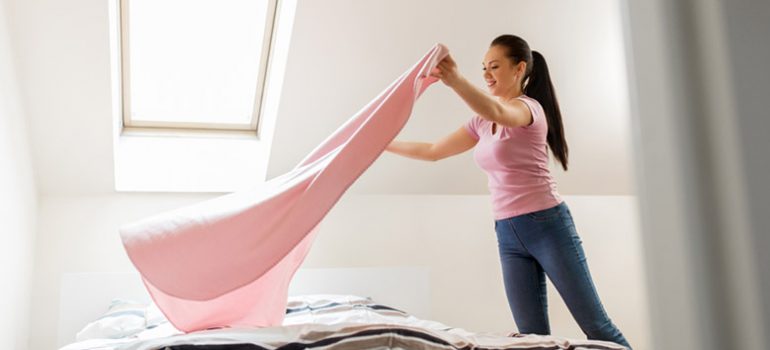 Bedroom spring cleaning checklist