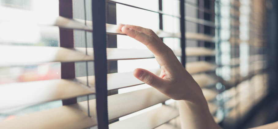 How to clean your venetian blinds