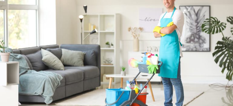 The Ultimate Showdown: Deep Cleaning VS Regular Cleaning