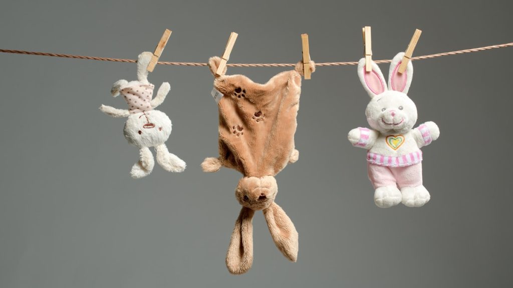 How to clean plush toys