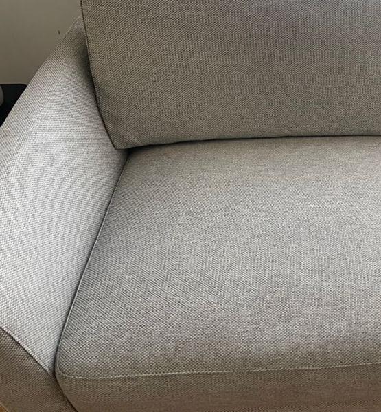 End of lease cleaning Sydney couch after