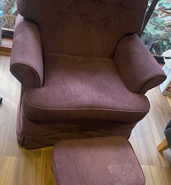 End of lease upholstery cleaning Melbourne before